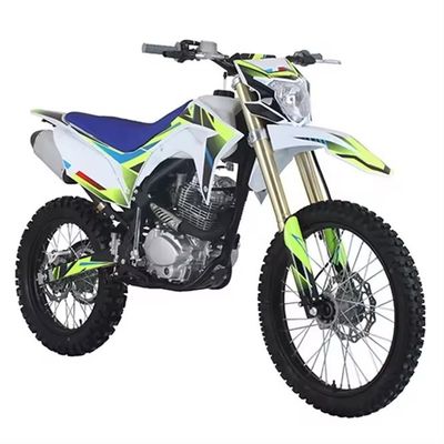 angepasste Farben Aotong 250CC Vollgröße Dirt Bike für Rennsport Platzverlagerung 200-400CC