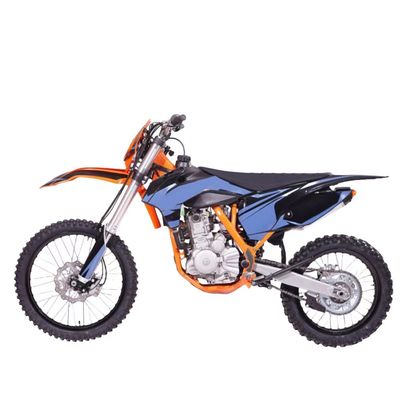 angepasste Farben unterstützt 300cc Flüssigkeit gekühltes Motorrad Benzinrad mit DISC Bremse