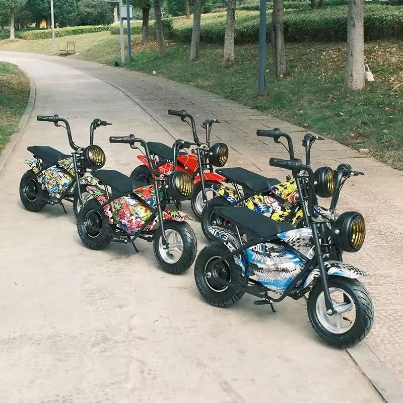 Kinder-Motorrad 250W Elektromotorrad mit Trainingsrädern und angepassten Farben